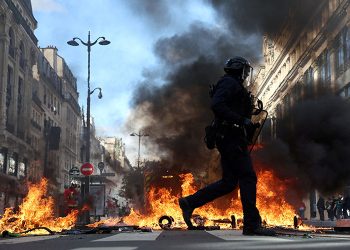 Protests in Europe over inflation and a lack of amenities; violent clashes in France and Italy.