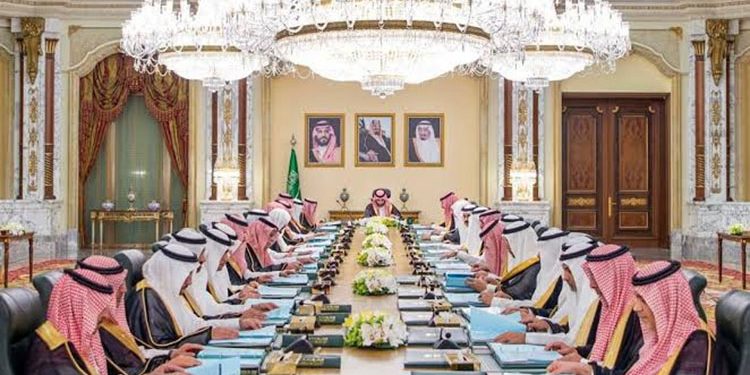 Saudi cabinet meeting reviews talks with Iran and mediation efforts by Pakistan and Qatar