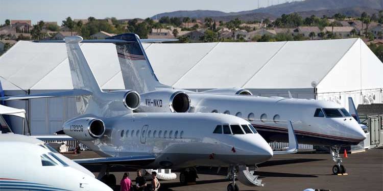 The business aviation sector in the United States is experiencing severe volatility.