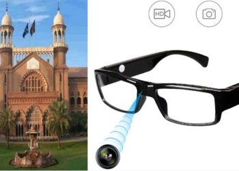 The hearing on the petition to ban the sale of camera-equipped glasses will take place today.