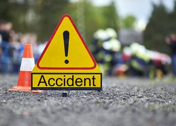 Traffic accident in Haripur speeding vehicle collides with a truck, 5 people killed.