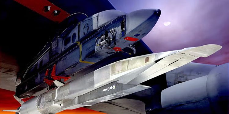 US Air Force's plan to develop advanced engines for high-speed missiles.