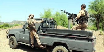 Yemeni army attacks Houthi positions following an attack on a power installation in Medina.