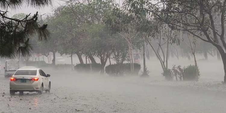 Rain, strong winds and hail expected in most parts of Punjab