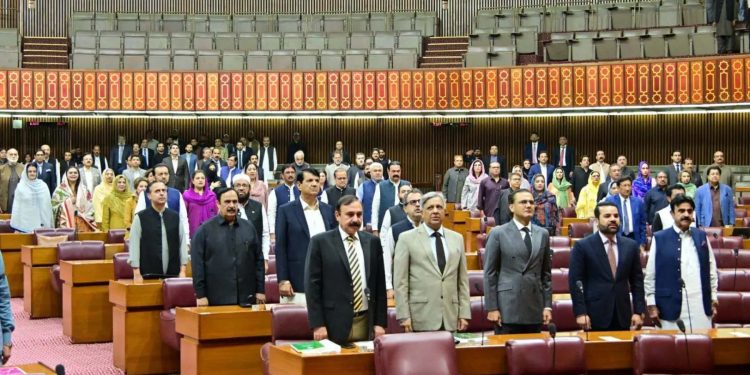 قومی اسمبلی کے بعد سینیٹ میں بھی خیبر پختونخوا میں ایمرجنسی کے نفاذ کی توثیق